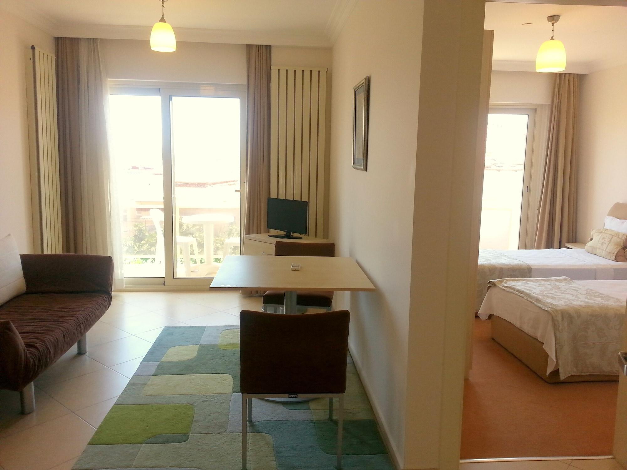 Kamer Exclusive Hotel & Suites Cesme Bagian luar foto